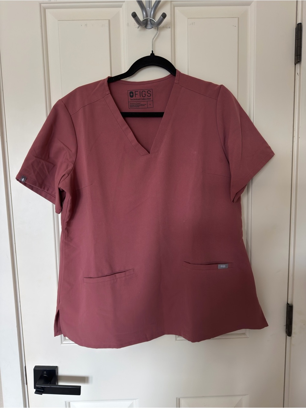 Figs Women’s V-Neck Tunic Top in Rosewood
